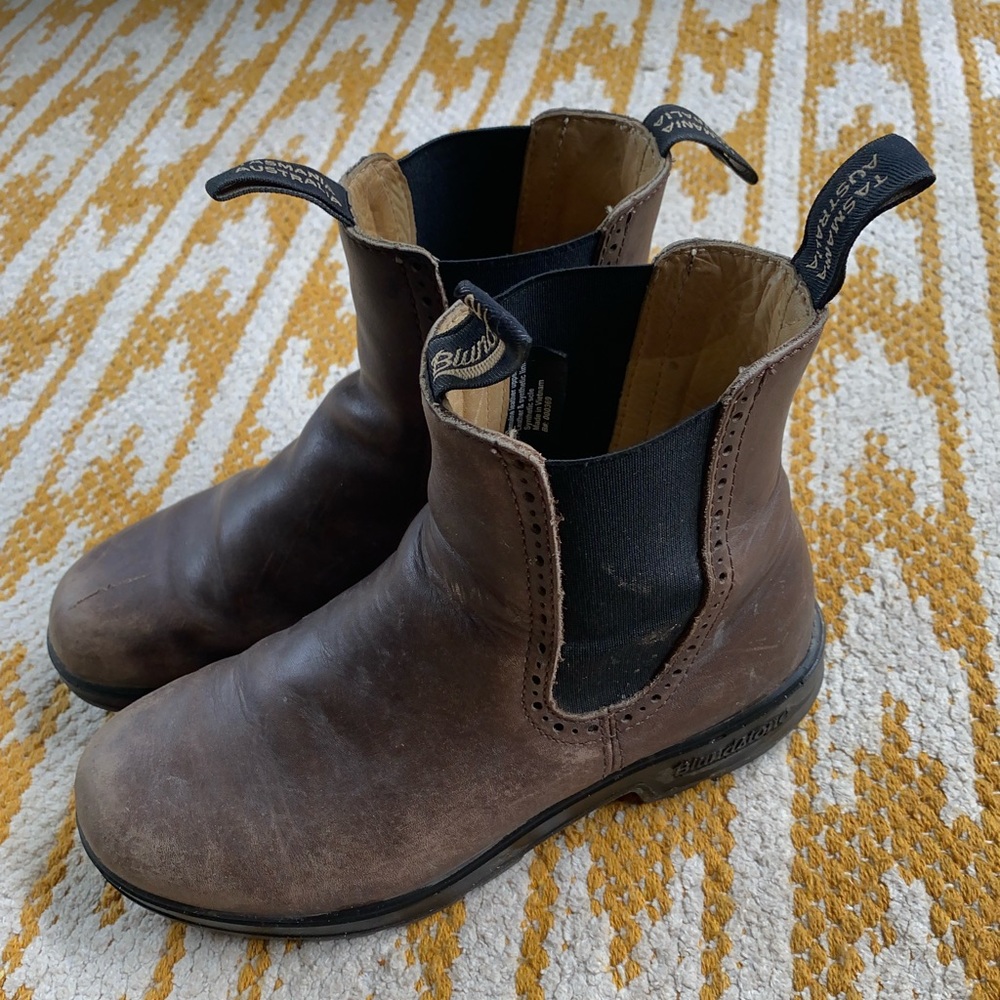 Blundstone Brogue Chelsea Leather Boots - Antique Brown